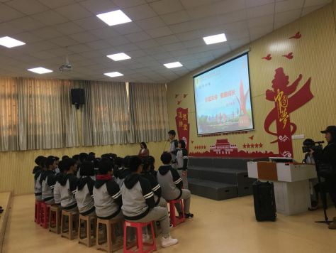 1575506859944963.png 珍爱生命 健康成长——武汉开发区一中道德讲堂活动纪实471.png